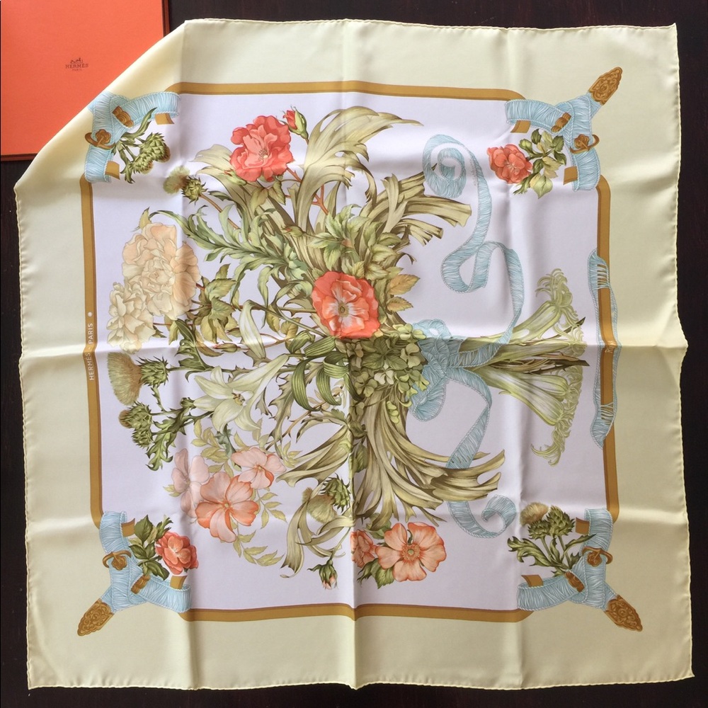 NWOT Hermès Silk Scarf